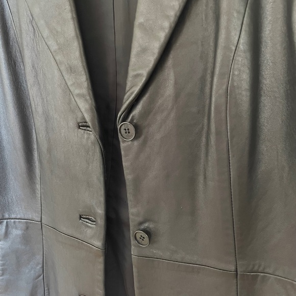 Kenneth Cole black soft leather jacket - Picture 3 of 3